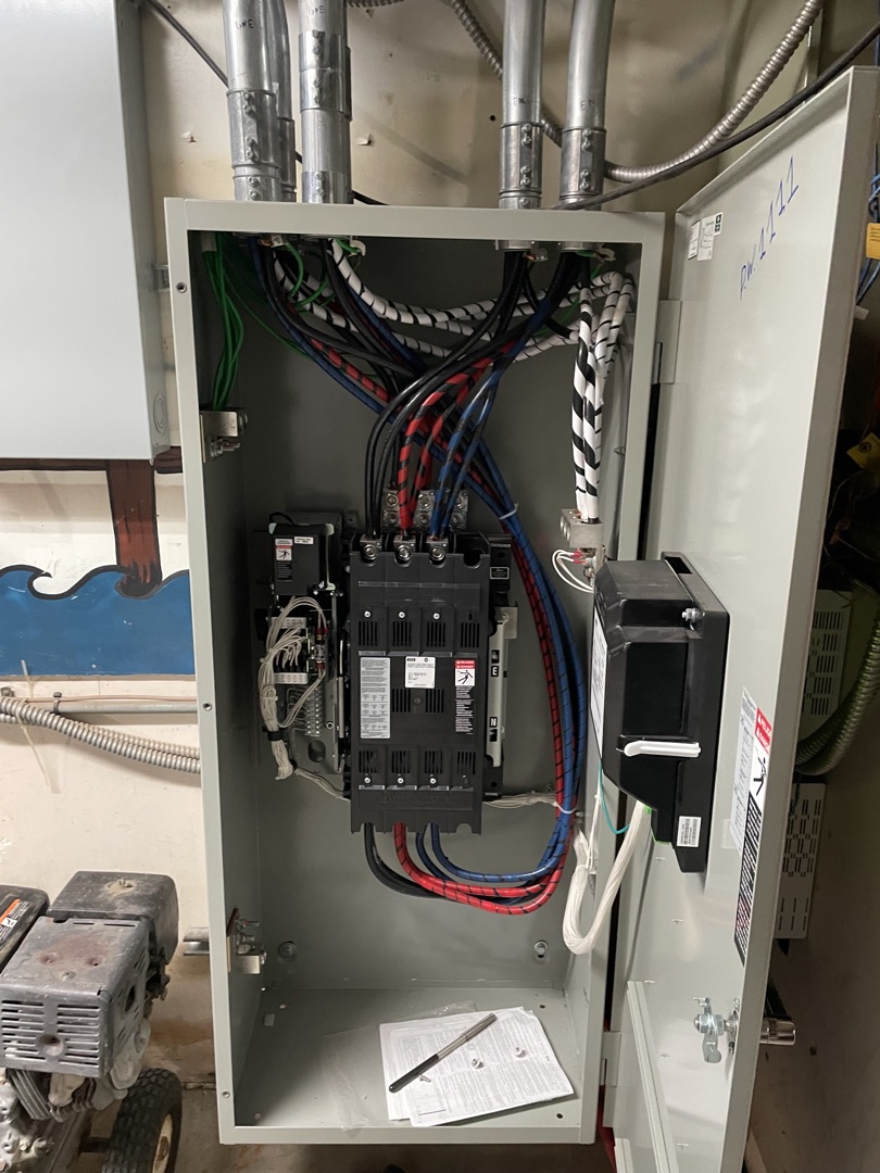 Commercial electrical panel and automatic transfer switch with heavy-gauge wiring installed by Burlingame Brothers Electric